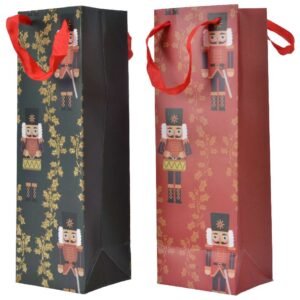 Karácsonyi italos ajándéktasak diótörő Praktikus ajándéktasak az ünnepi alkalmakra. Kartonpapírból készült dekoratív ajádéktáska.